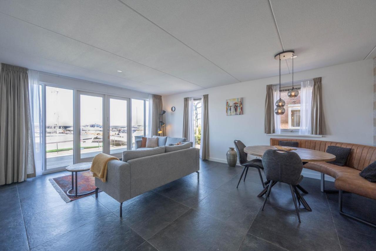 Meerzicht 24 - Luxury Family Accommodation With Beautiful Lake Side View Uitgeest Exterior foto